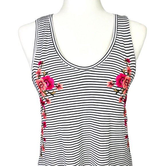 America Eagle Soft And Sexy Striped Embroidered Tank Top - Picture 2 of 8